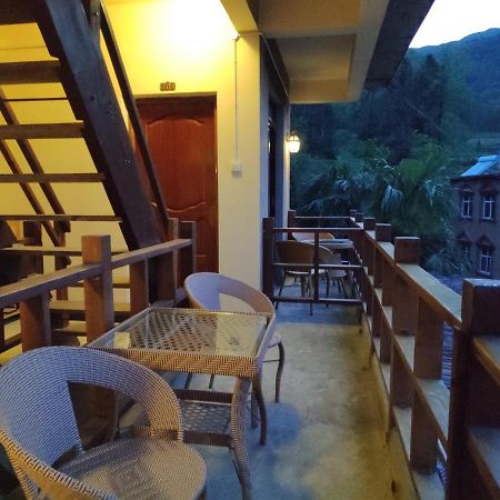 多依湾客栈havre De Paix Duoyiwan Hotell Yuanyang  Exteriör bild